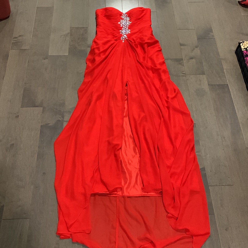 JJ’sHouse, red formal dress, size: 16 (bust: 41.00” Waist: 34.00”) - Picture 3 of 3